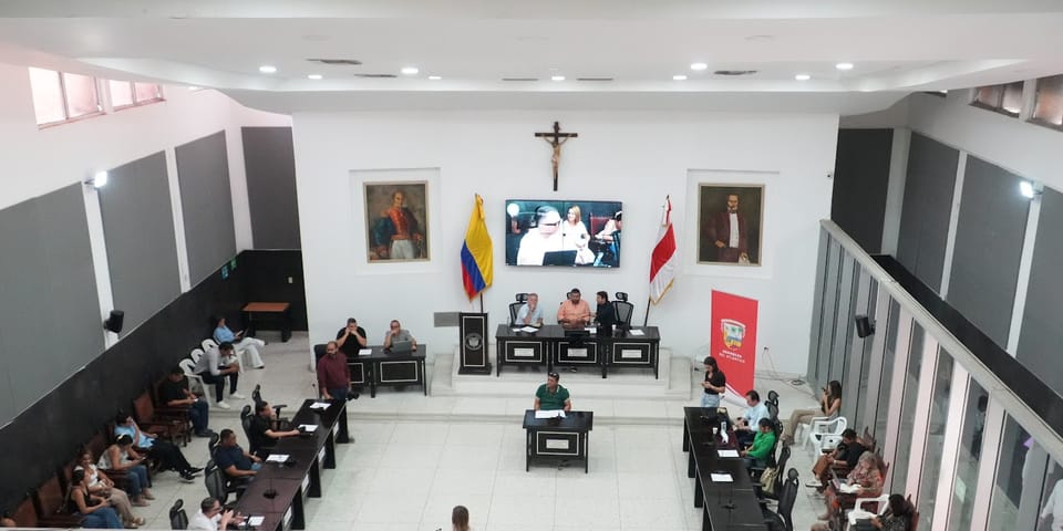 El recinto de la Asamblea durante una sesión plenaria, visto desde el balcón